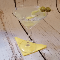 Martini original con gin y vermuth | del Mundo