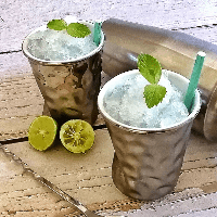 mint julep trago con menta